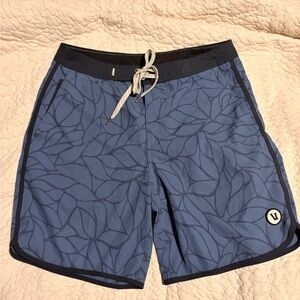 Vuori Cruise Board short